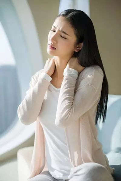 【产后课堂】产后妈妈如何保护颈椎？